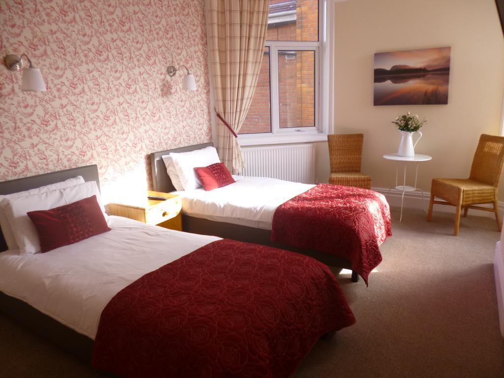 Beamsley Lodge B&B Eastbourne Room photo